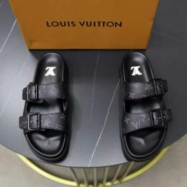 Picture of Louis Vuitton Slippers _SKULVsz38-45hnh03391012